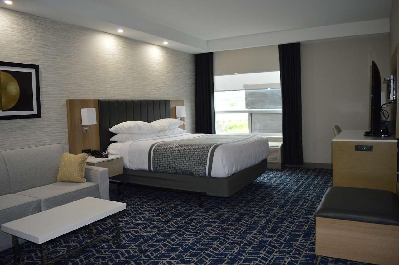 Best Western Premier Route 97 バーノン エクステリア 写真