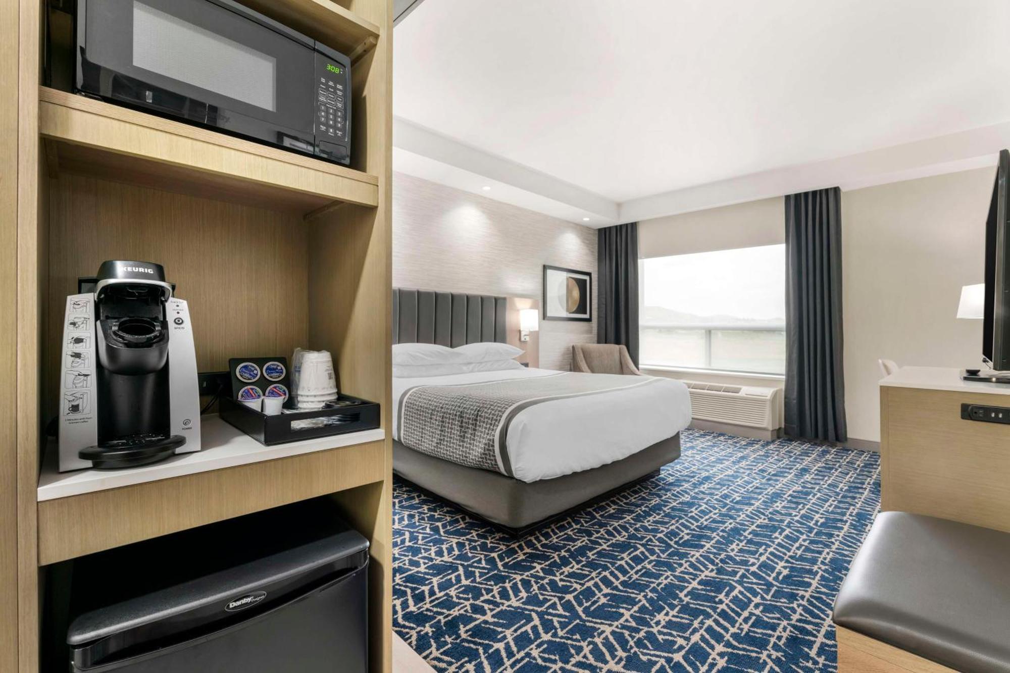 Best Western Premier Route 97 バーノン エクステリア 写真