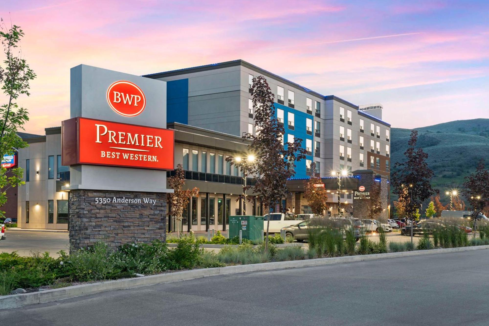 Best Western Premier Route 97 バーノン エクステリア 写真
