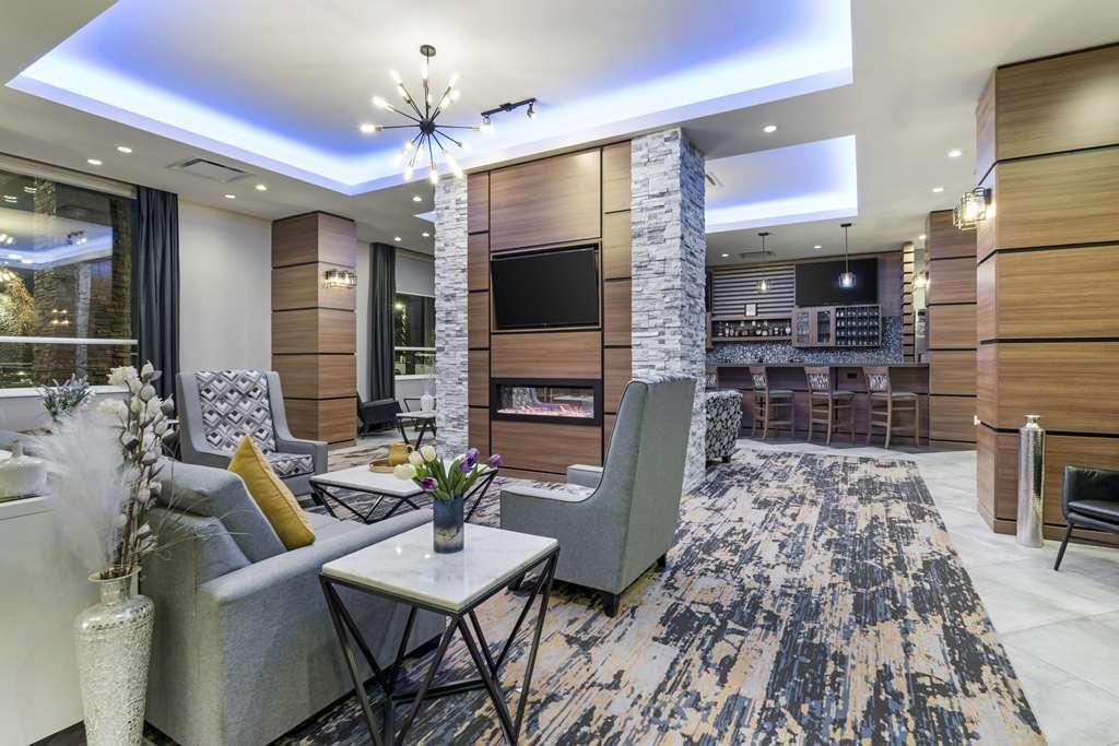 Best Western Premier Route 97 バーノン インテリア 写真